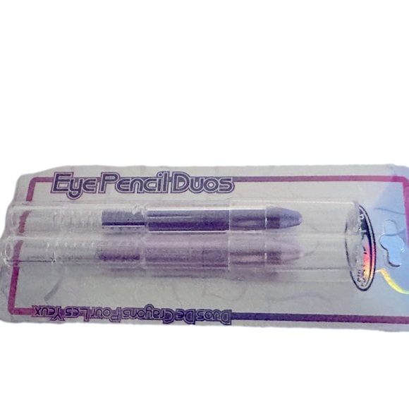 NWT Lavender Duo Eye Shadow Pencil - Picture 5 of 5